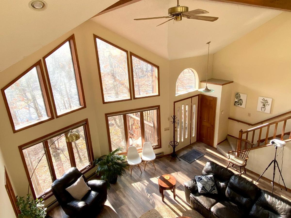 הוילה איסט סטרודסבורג Big House On The Hill מראה חיצוני תמונה