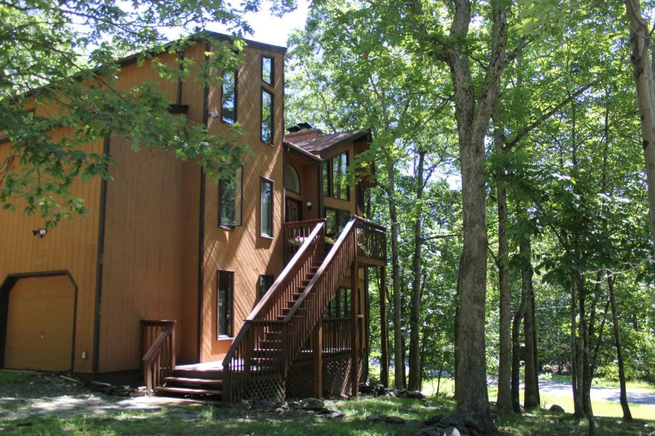 הוילה איסט סטרודסבורג Big House On The Hill מראה חיצוני תמונה