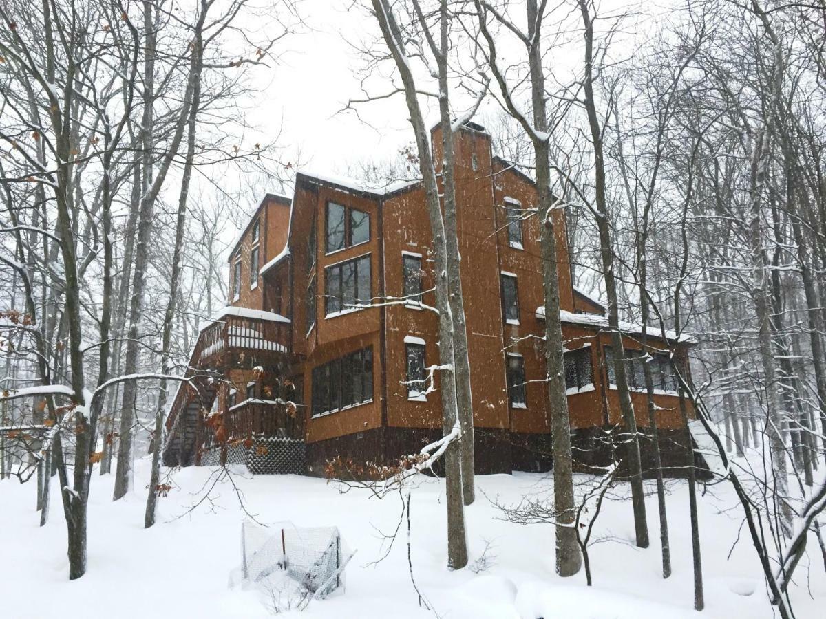 הוילה איסט סטרודסבורג Big House On The Hill מראה חיצוני תמונה